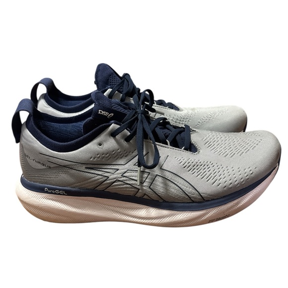 ASICS Gel-NimbusRunning Shoes in Light Gray & Navy Blue Men’s Size: 12 main image 4